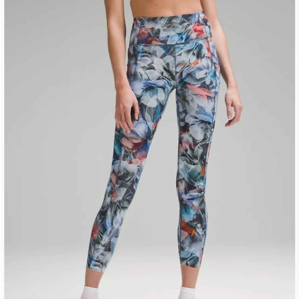 NWT Lululemon Fast and Free HR Tight 25" Luminescent Floral Multi